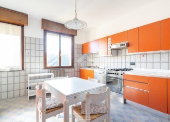 Four-room apartment Via Libertà, Vignola - photo 9