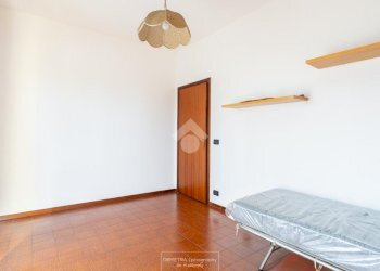 Four-room apartment Via Libertà, Vignola - photo 12