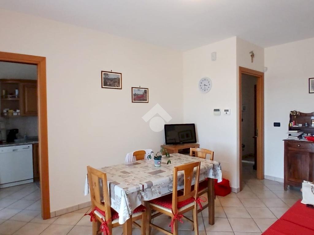 Four-room apartment Via martiri della liberta', Castagnole Piemonte - photo 3