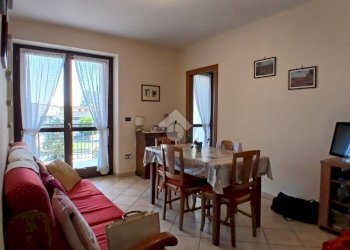 Four-room apartment Via martiri della liberta', Castagnole Piemonte - photo 2