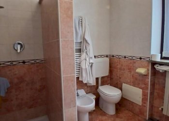 Four-room apartment Via martiri della liberta', Castagnole Piemonte - photo 7