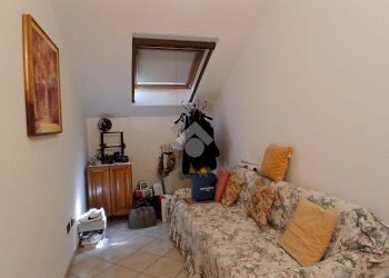 Four-room apartment Via martiri della liberta', Castagnole Piemonte - photo 14