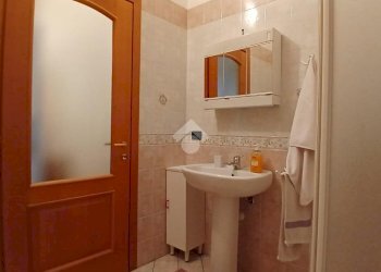 Four-room apartment Via martiri della liberta', Castagnole Piemonte - photo 18