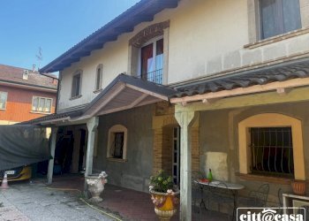Independent house San Sebastiano da Po - photo 2