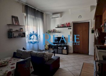 Two-room apartment Casorezzo - photo 2