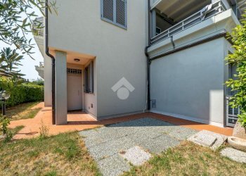 Two-room apartment Via Cavalieri di V. Vento, Quattro Castella - photo 4