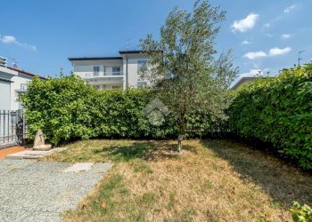 Two-room apartment Via Cavalieri di V. Vento, Quattro Castella - photo 6