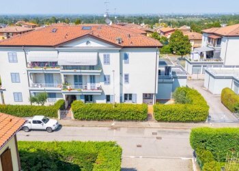Two-room apartment Via Cavalieri di V. Vento, Quattro Castella - photo 10