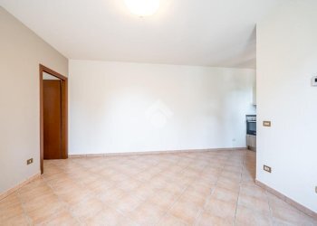 Two-room apartment Via Cavalieri di V. Vento, Quattro Castella - photo 13