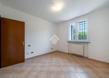 Two-room apartment Via Cavalieri di V. Vento, Quattro Castella - photo 23