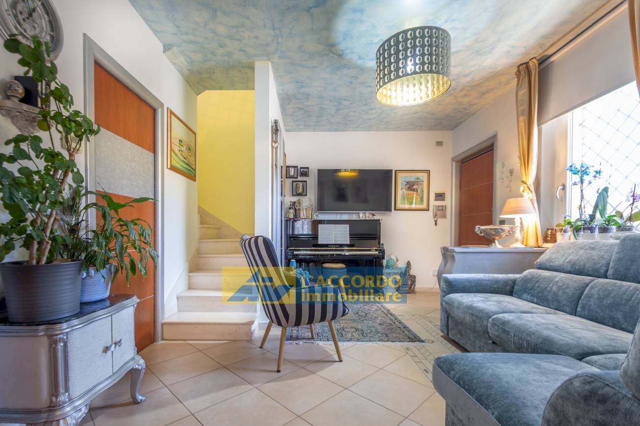 Foto 1 - Villa Bifamiliare via Monte Grappa
 
127, Chieti - foto 1