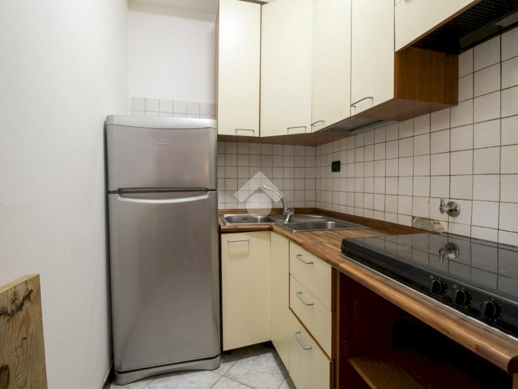 Two-room apartment Via nazionale, Porte - photo 3