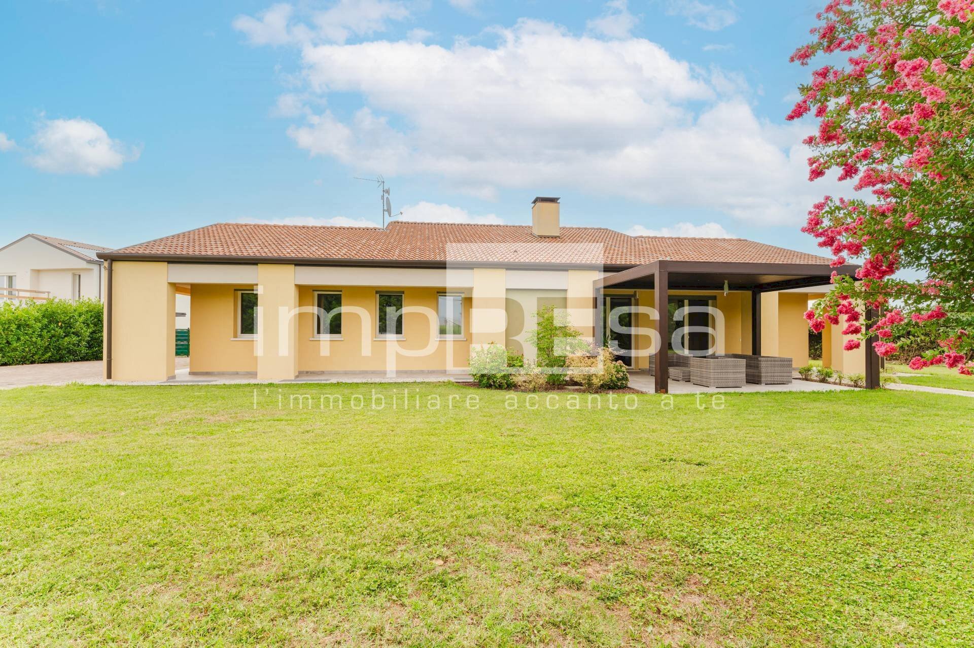 Foto 1 - Villa Via Ungheresca Sud
 
23C, Mareno di Piave - foto 1