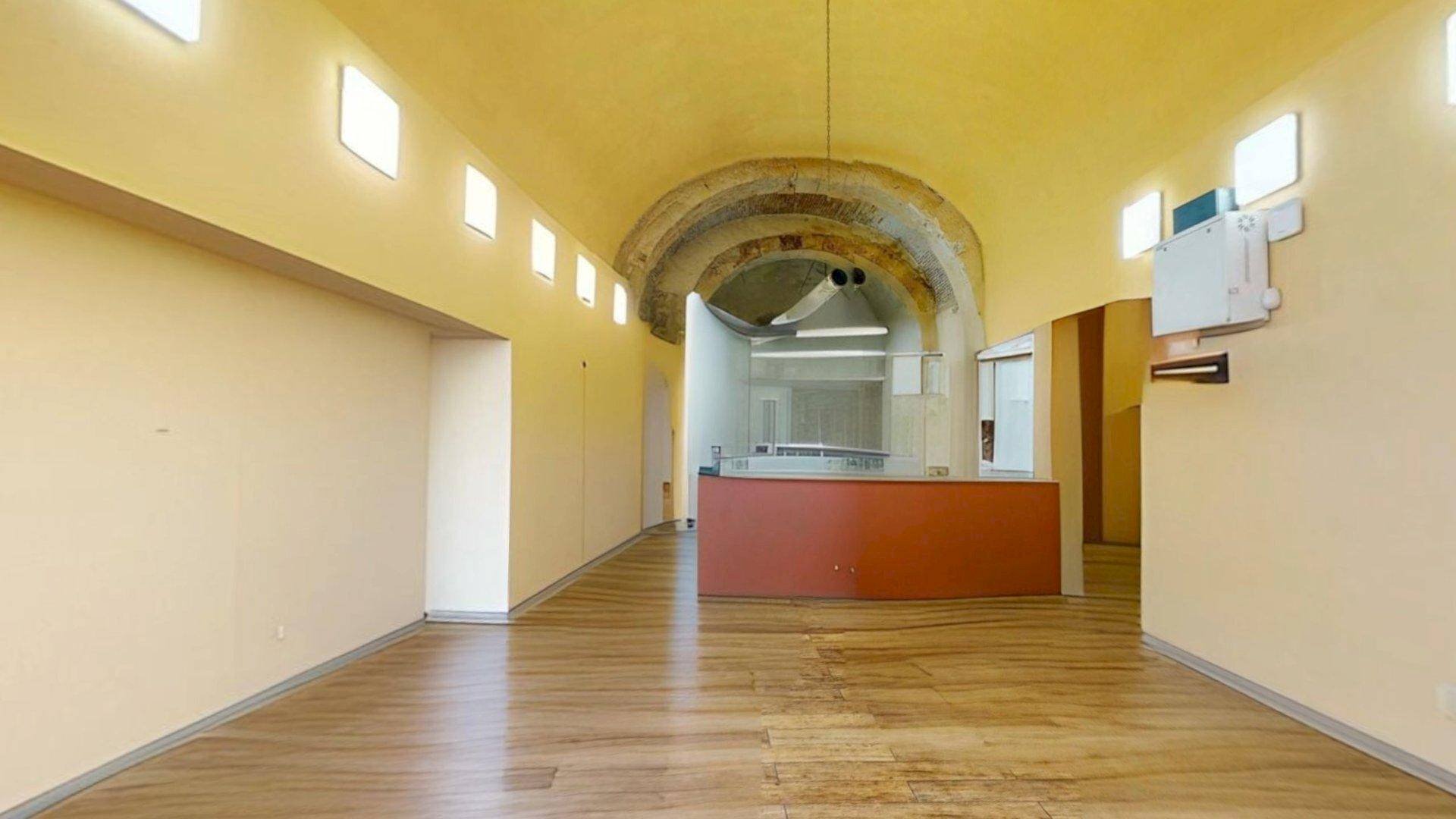 Foto 2 - Commercial Premises Corso Vittorio Emanuele Ii, Cagliari - photo 2