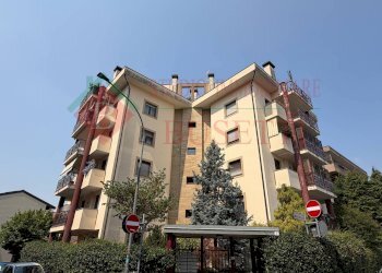 Foto 92 - Appartamento via A. Canova
 
1, Legnano - foto 92