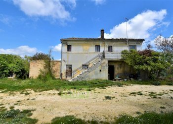 Foto 5 - Independent house Frazione Montefiore
 
136, Recanati - photo 5