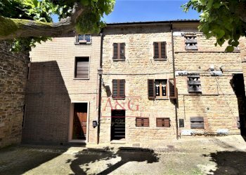 Foto 2 - Casa indipendente Via Giuseppe Garibaldi
 
13, Gualdo - foto 2