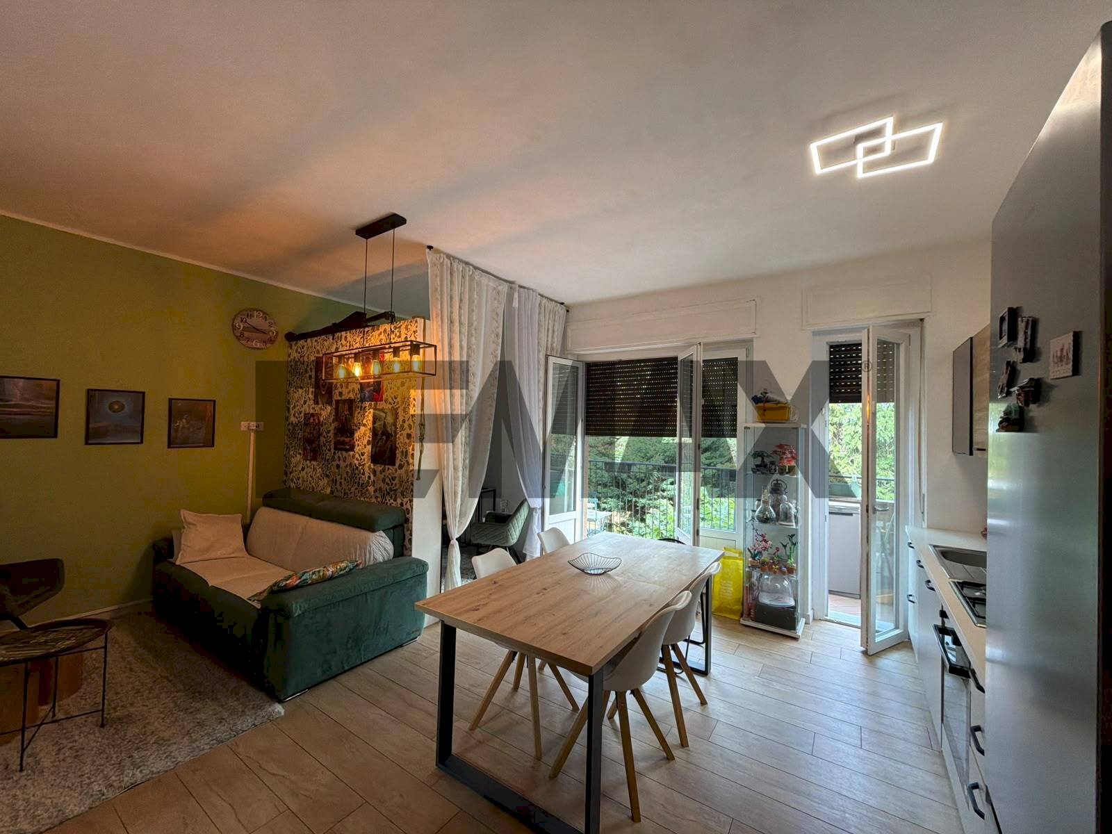 Sala da pranzo - Bilocale VIA VARCHI
16, Varese - foto 2