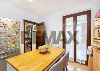 Sala da pranzo - Villa a Schiera Via Francesco Balilla Pratella
 
30, Roma - foto 5