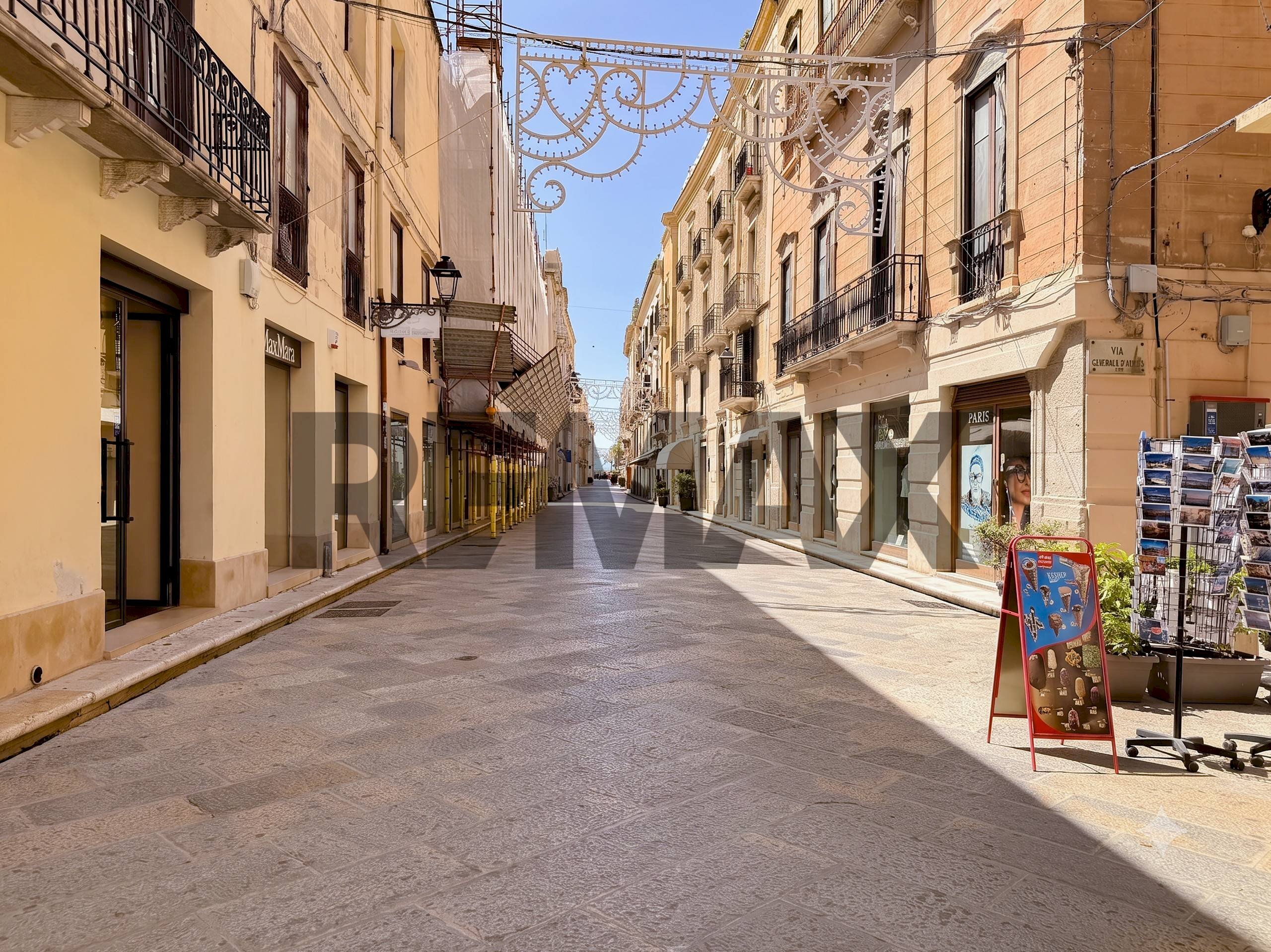 Edificio all\'aperto - Commercial Activity via Torrearsa
 
18, Trapani - photo 1
