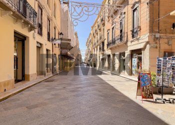 Edificio all\'aperto - Commercial Activity via Torrearsa
18, Trapani - photo 1