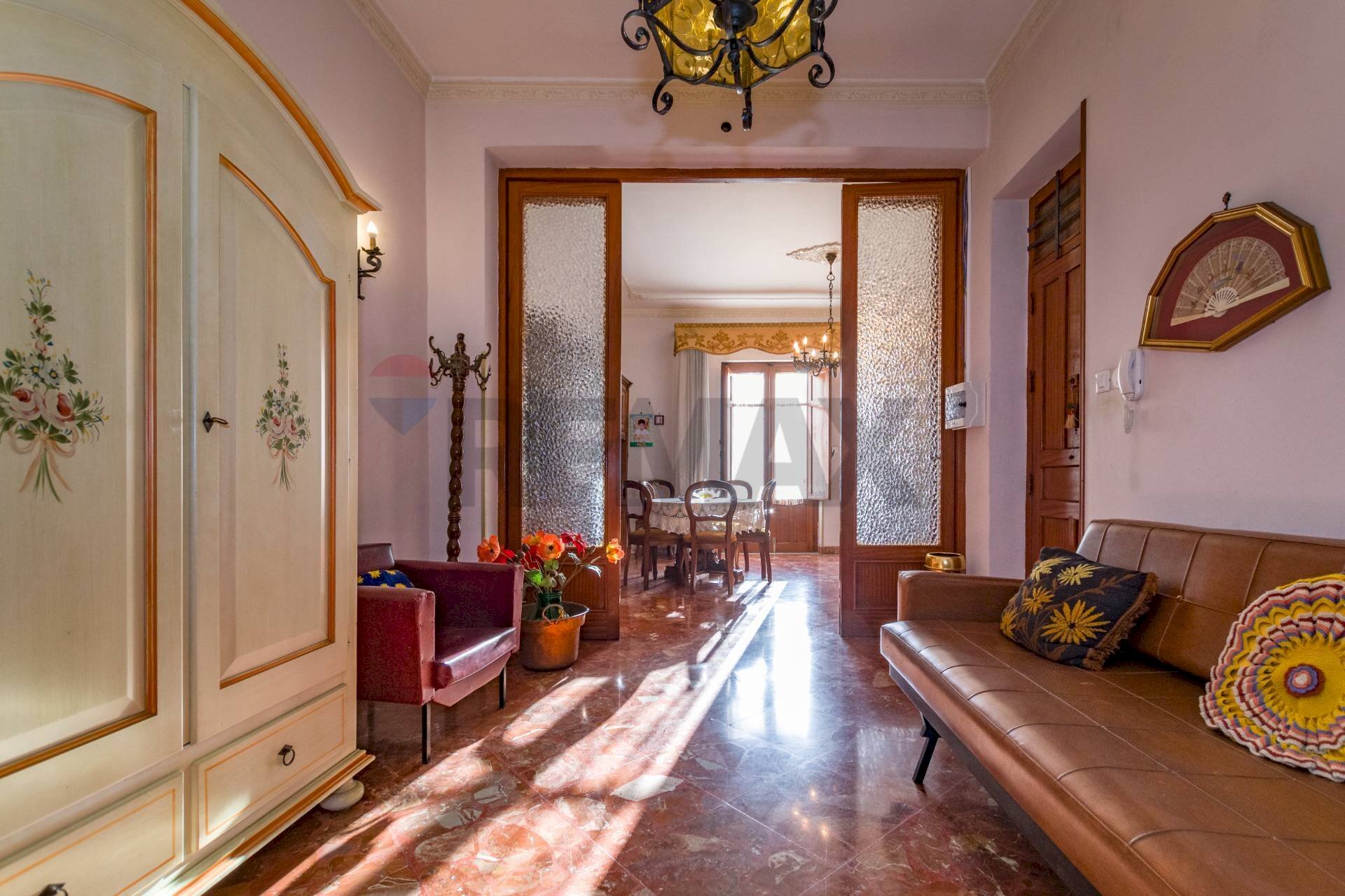 Soggiorno - Four-room apartment Via Sferracavallo
151, Palermo - photo 2
