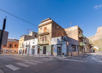 Prospetto - Quadrilocale Via Sferracavallo
151, Palermo - foto 7