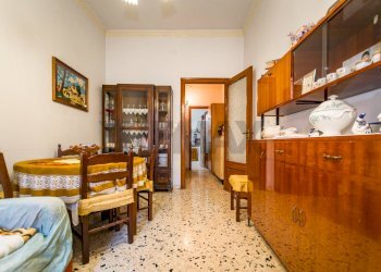 Sala da pranzo - Quadrilocale Via Sferracavallo
151, Palermo - foto 21