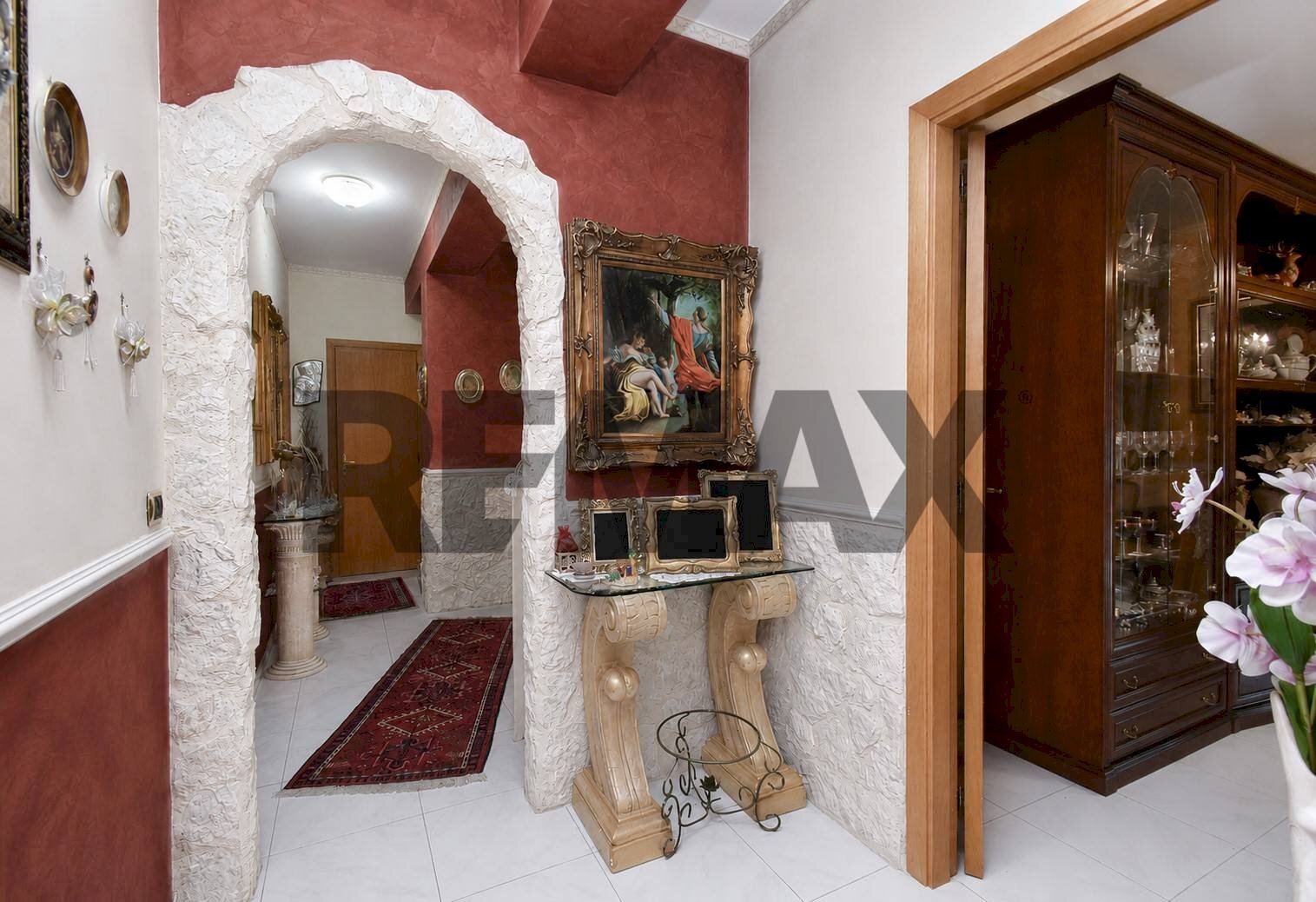 Hall / corridoio - Four-room apartment Via Giglio
1B, Aci Catena - photo 3