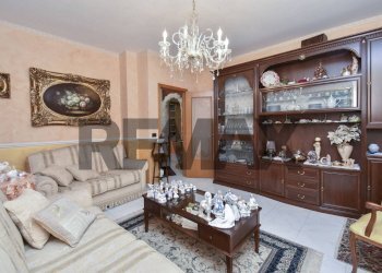 Soggiorno - Four-room apartment Via Giglio
 
1B, Aci Catena - photo 5