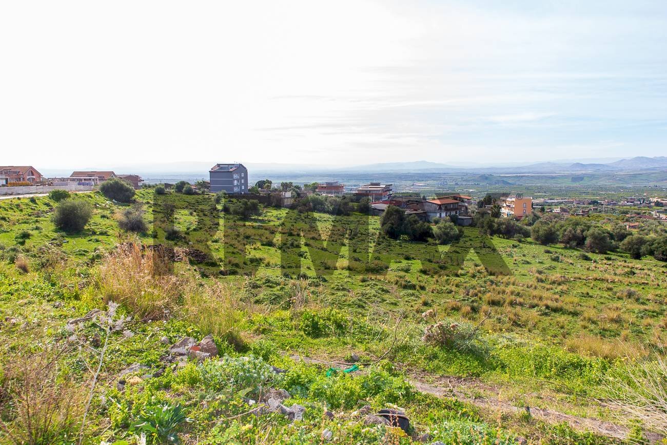 Vista delle montagne - Terreno edificabile Via Biella
74, Paterno - foto 3