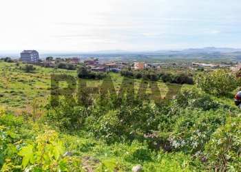 Vista delle montagne - Terreno edificabile Via Biella
74, Paterno - foto 1