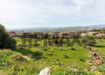 Vista delle montagne - Terreno edificabile Via Biella
74, Paterno - foto 13