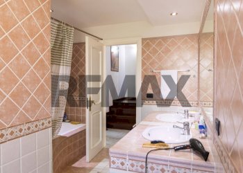Bagno - Terraced Villa Via Lecco
 
25, Aci Catena - photo 26