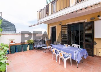 Terrazza - Villa a Schiera Via Castelnuovo Don Bosco
 
snc, Acireale - foto 13