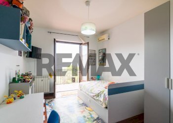 Camera / camera da letto - Villa a Schiera Via Castelnuovo Don Bosco
 
snc, Acireale - foto 22