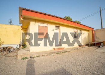 Casa all\'aperto - Villa Strada Comunale Marangio
 
7, Vittoria - photo 5