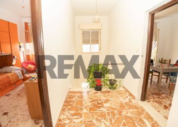 Hall / corridoio - Villa Strada Comunale Marangio
 
7, Vittoria - photo 20