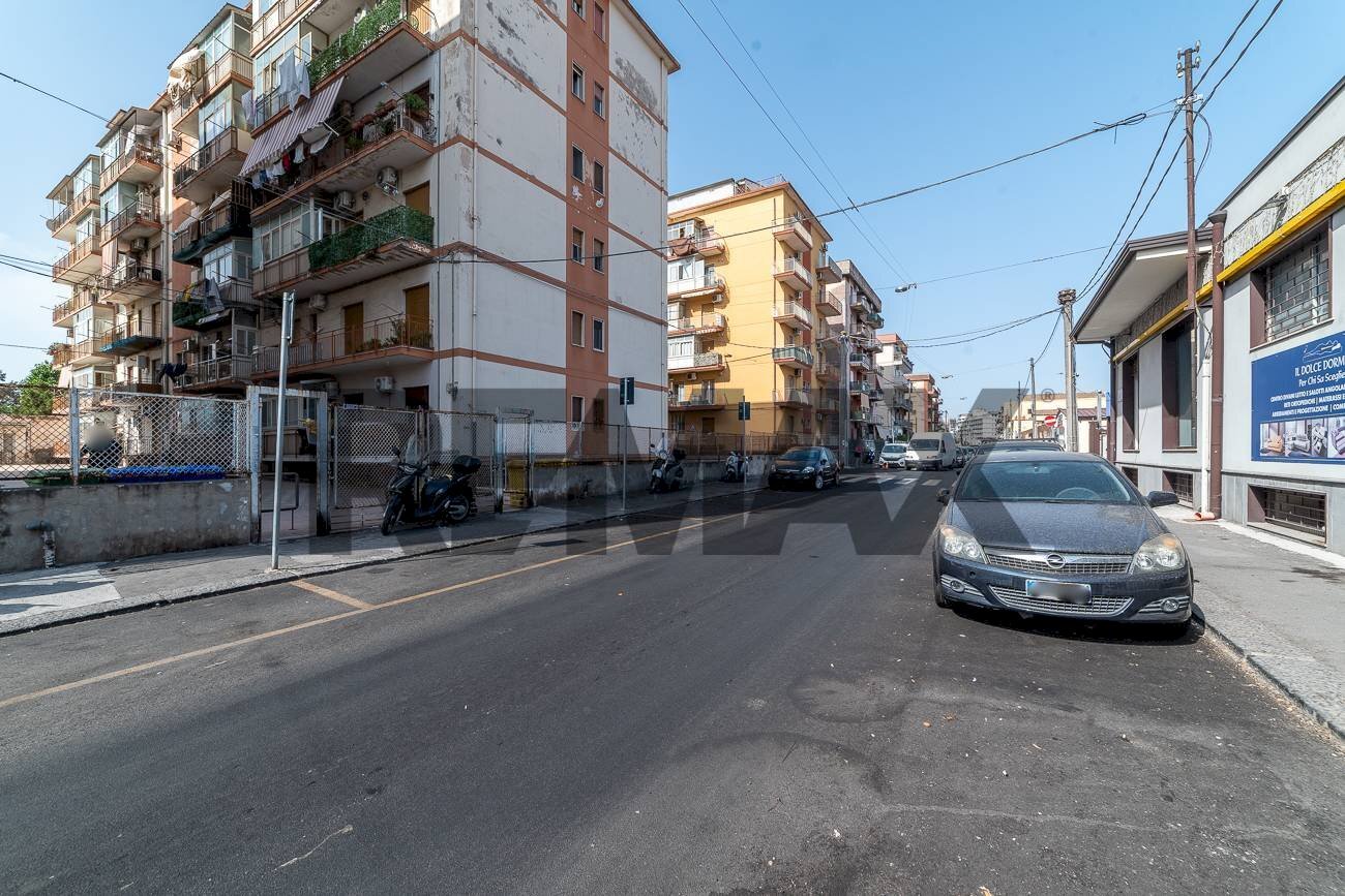 Edificio all\'aperto - Appartamento Via Giuseppe Missori
 
67, Catania - foto 1