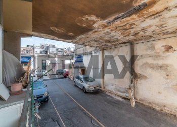 Parcheggio - Appartamento Via Giuseppe Missori
 
67, Catania - foto 27