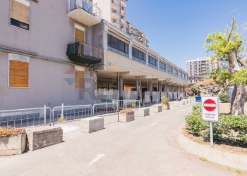 Edificio all\'aperto - Appartamento Via Del Rotolo
 
42, Catania - foto 25