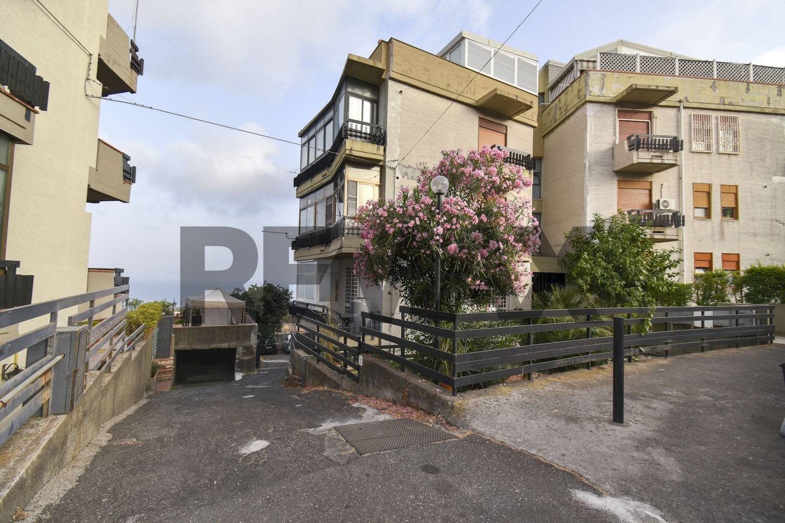 Edificio all\'aperto - Box Via Recupero
 
5, Aci Castello - photo 1