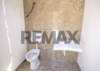 Bagno - Locale Commerciale Viale Resistente Partigiana
 
300, Palagonia - foto 13