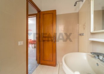 Bagno - Villa Via Pietro Fumaroli
2, Ladispoli - photo 41