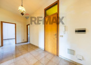 Stanza vuota - Villa VIA CASTAGNOLE
 
13, Marino - photo 24