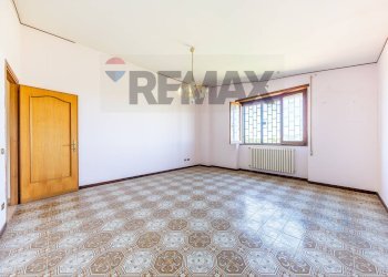 Stanza vuota - Villa VIA CASTAGNOLE
 
13, Marino - photo 40
