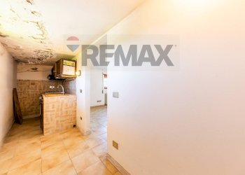 Hall / corridoio - Villa VIA CASTAGNOLE
 
13, Marino - photo 58