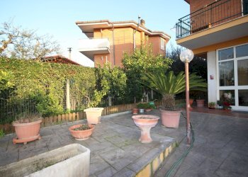 Terrazza - Semi-detached house Via Vigne Di San Matteo
26, Roma - photo 1
