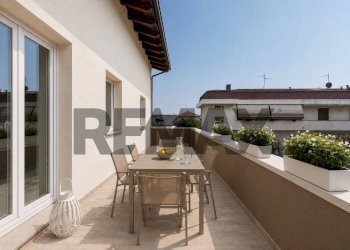 Balcone - Quadrilocale Via Bottego
 
2, Lissone - foto 3