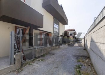 Edificio all\'aperto - Quadrilocale Via Bottego
 
2, Lissone - foto 24